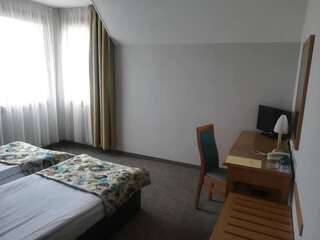 Отель Kapri Hotel София Двухместный номер с 1 кроватью или 2 отдельными кроватями-23